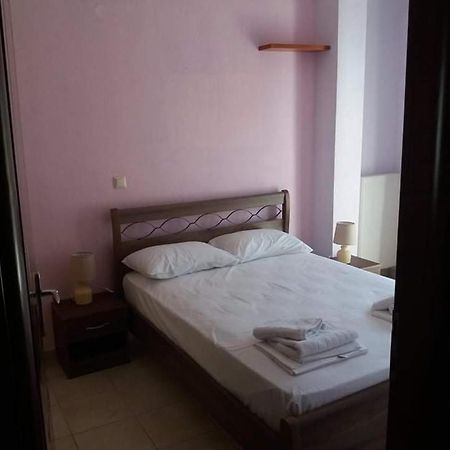 Zoe'S Apartments Nea Iraklitsa Zewnętrze zdjęcie