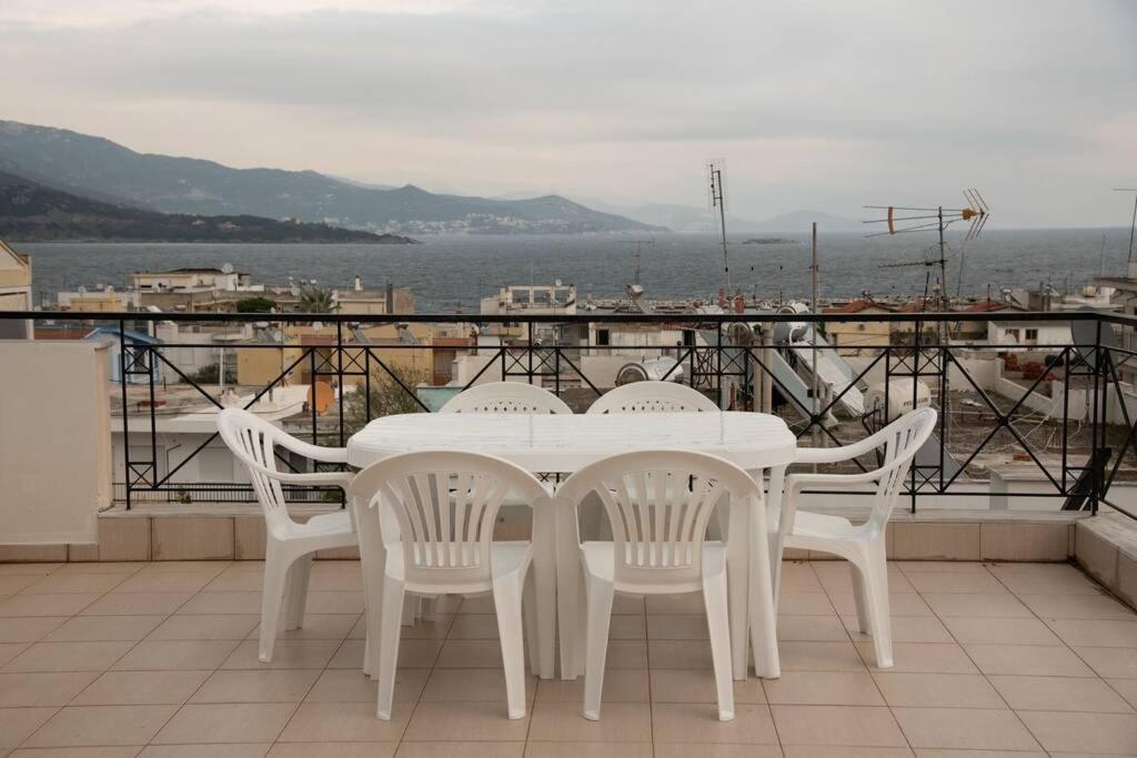 Zoe'S Apartments Nea Iraklitsa Zewnętrze zdjęcie