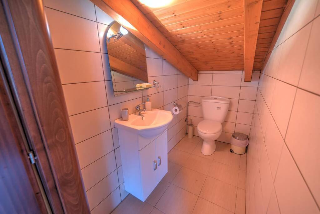 Zoe'S Apartments Nea Iraklitsa Zewnętrze zdjęcie