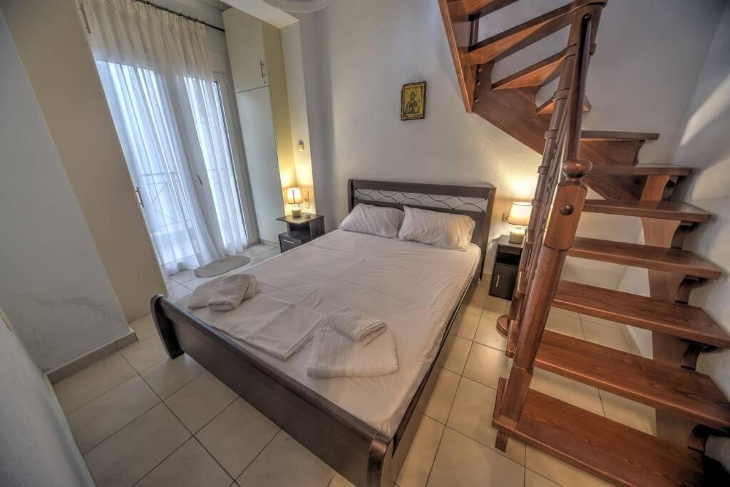 Zoe'S Apartments Nea Iraklitsa Zewnętrze zdjęcie